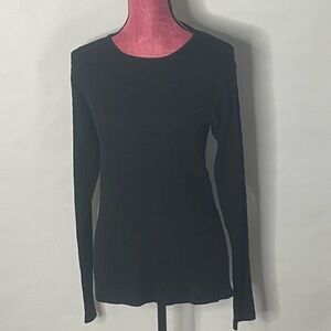 Vintage Horchow women’s cable knit 100% silk black soft sweater in Size L